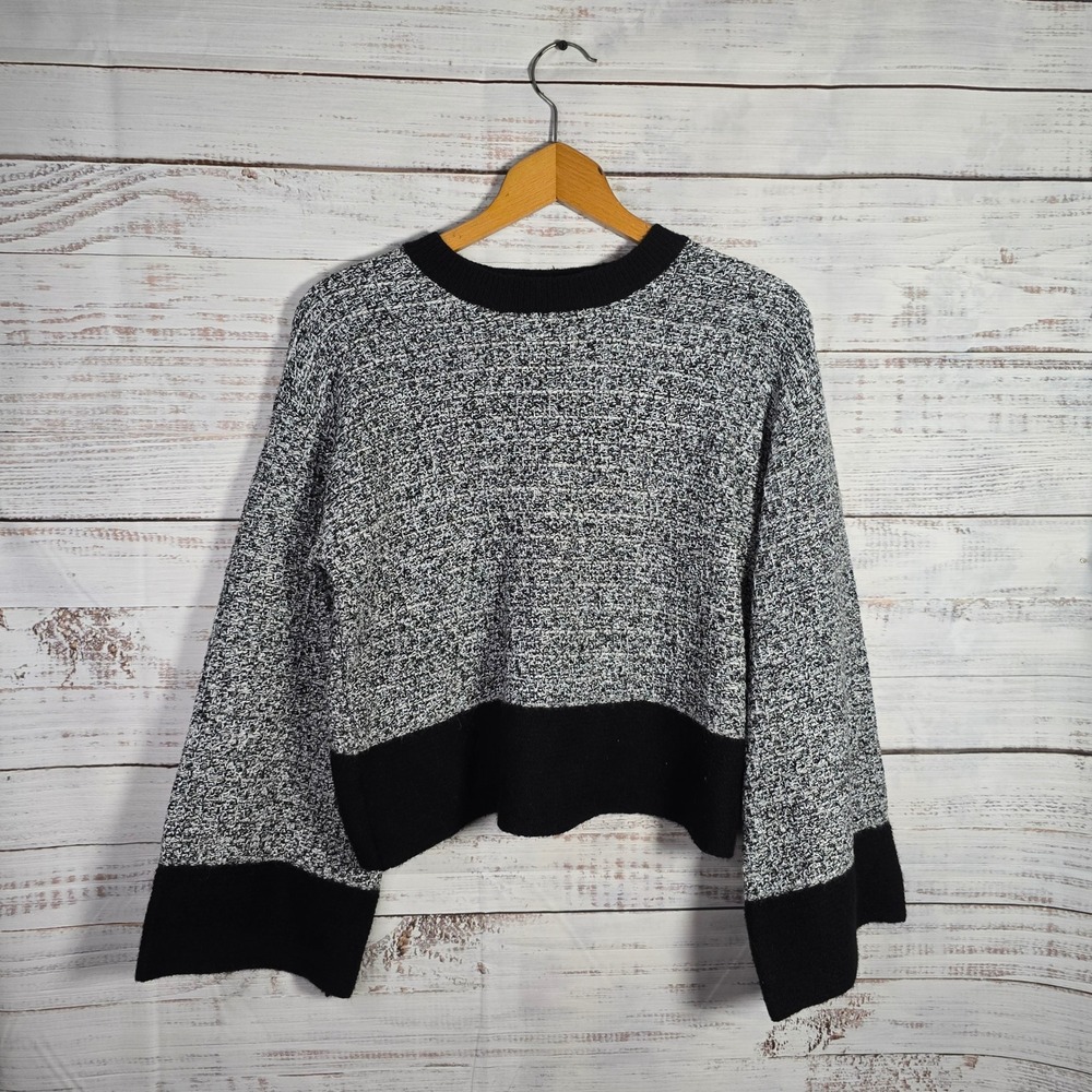 Laundry by Shelli Segal Black White Cropped Knit Sweater Colorblock Size S